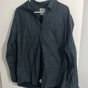 Men’s XL Alexander Julian man’s dress shirt